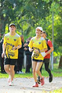 BIB: 0996
                            <button type="button" onclick="openModal(5129248)" class="btn btn-primary btn-sm float-right btn-popup" data-toggle="modal" data-target=".modal-high-quality">
                        <i class="fas fa-shopping-cart"></i> Add to Cart
                    </button>
                                            <button type="button" onclick="isThisMe(5129248, true)" class="btn btn-success btn-sm float-right btn-popup btn-isme hidden" data-toggle="tooltip" data-placement="bottom" title="นี่คือรูปของคุณใช่ไหม คลิกที่นี่เพื่อเอาเข้าอัลบั้ม">
                        <i class="fas fa-plus"></i> Add to album
                    </button>
                    <button type="button" onclick="isThisMe(5129248, false)" class="btn btn-warning btn-sm float-right btn-popup btn-isnotme hidden">
                        <i class="fas fa-ban"></i> Remove from album
                    </button>